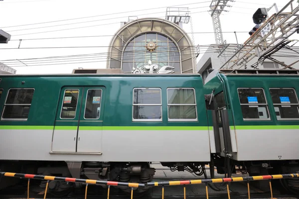 Kyoto 'da Fushimi ku 'da Tren Pass bileti