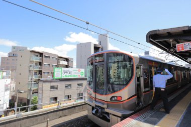 Osaka Loop hattı tramvay pencereden görüntüleme