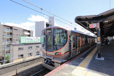 Osaka Loop hattı tramvay pencereden görüntüleme