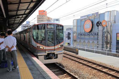 Osaka Loop hattı tramvay pencereden görüntüleme