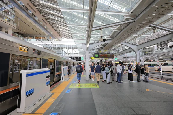 日本の大阪で大阪駅 — ストック写真
