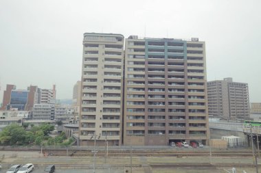 Japonya tramvay pencereden görüntüleme