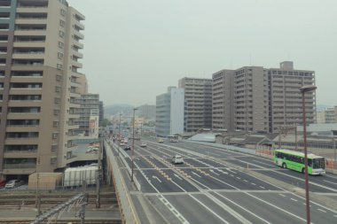 Japonya tramvay pencereden görüntüleme