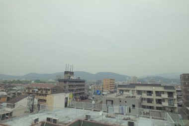 Japonya tramvay pencereden görüntüleme