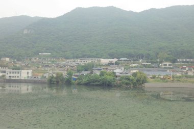 Japonya tramvay pencereden görüntüleme