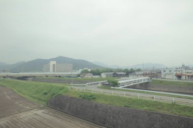 Japonya tramvay pencereden görüntüleme
