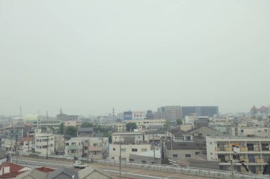 Japonya tramvay pencereden görüntüleme