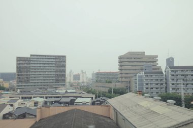 Japonya tramvay pencereden görüntüleme