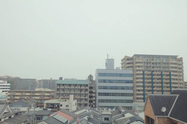 Japonya tramvay pencereden görüntüleme