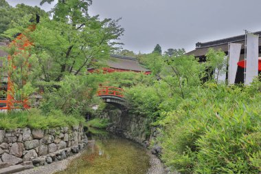Shimogamo tapınak Japonya'nın en eski türbelerin biridir 