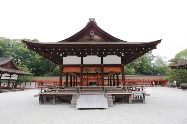 Shimogamo tapınak Japonya'nın en eski türbelerin biridir 