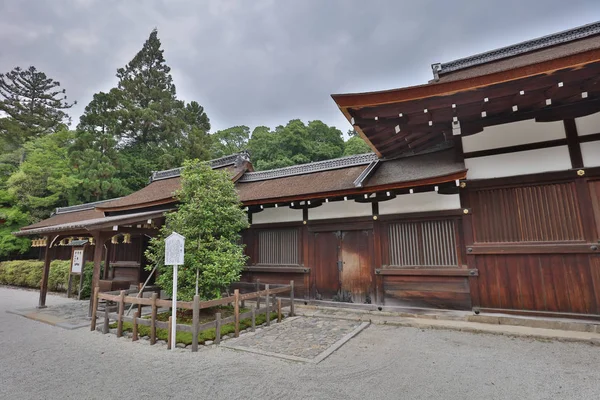 Shimogamo tapınak Japonya'nın en eski türbelerin biridir 