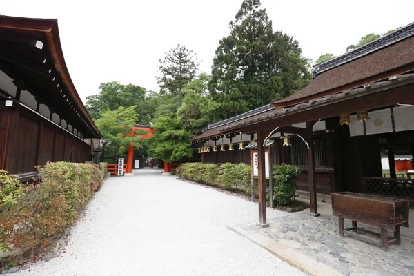 Shimogamo tapınak Japonya'nın en eski türbelerin biridir 