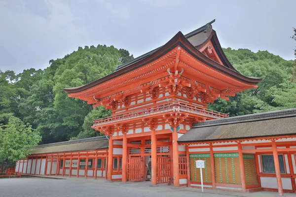 Shimogamo tapınak Japonya'nın en eski türbelerin biridir 