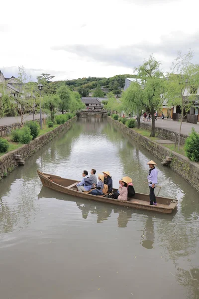 Kurashiki Nehri boyunca tarihsel bir seyir