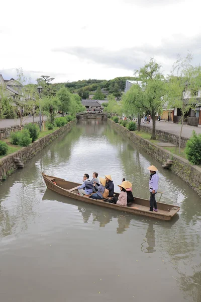Kurashiki Nehri boyunca tarihsel bir seyir