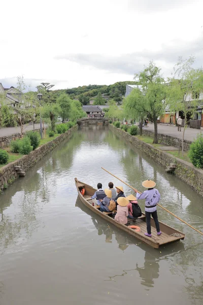 Kurashiki Nehri boyunca tarihsel bir seyir