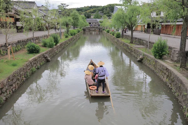 Kurashiki Nehri boyunca tarihsel bir seyir