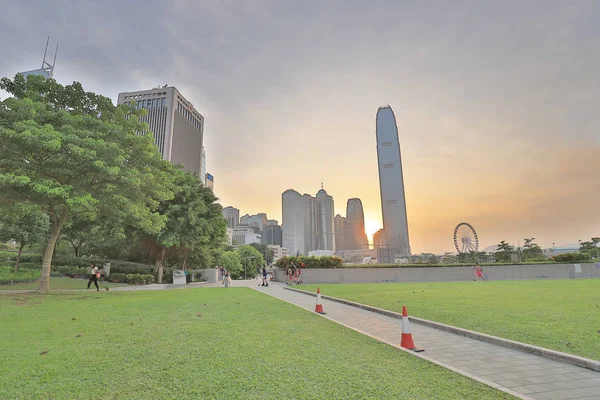 Tamar Park Med Tanke Centrala Hongkong — Stockfoto