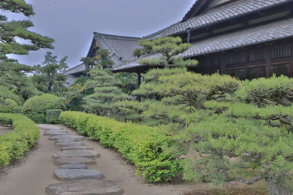 Takamatsu Takamatsu kalesinin bir Hiunkaku pavyon