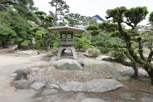 Takamatsu park geleneksel Japon Bahçesi 