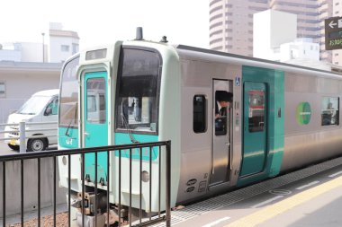 pencere görünümünden tren dışında Japonya