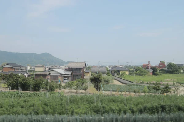 日本で列車から車窓から — ストック写真