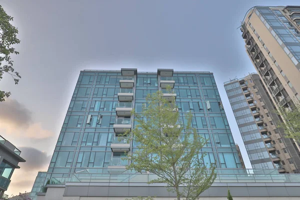 Tk adlı bir emlak modern condominium