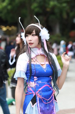 kimliği belirsiz Japon anime cosplay poz, 2018