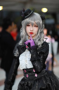 kimliği belirsiz Japon anime cosplay poz, 2018