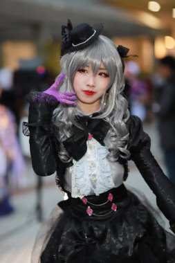 kimliği belirsiz Japon anime cosplay poz, 2018