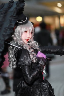 kimliği belirsiz Japon anime cosplay poz, 2018