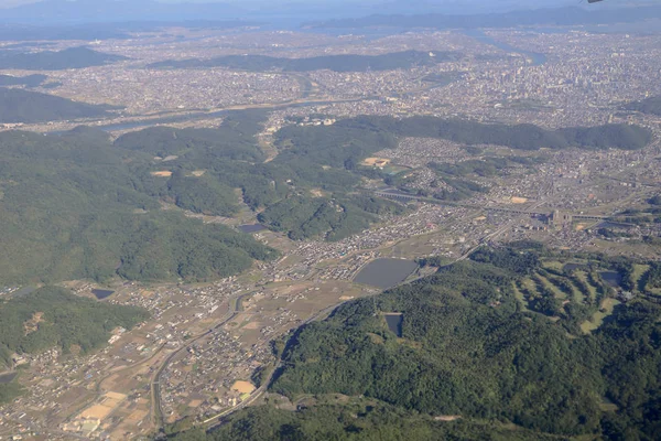 Pohled Město Japonska Oknem — Stock fotografie