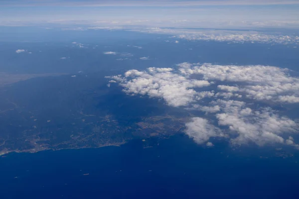 Luftaufnahme Des Flugzeugfensters Das Nach Unten Schaut Landen — Stockfoto