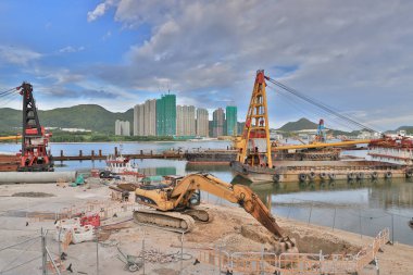 Yeni brige Tko adlı yapım aşamasında