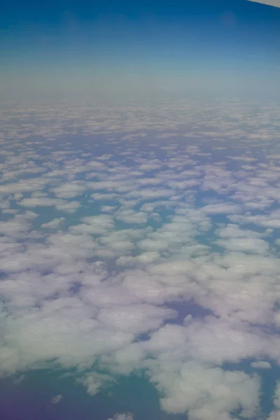 Nuvens Vistas Através Janela Uma Aeronave — Fotografia de Stock