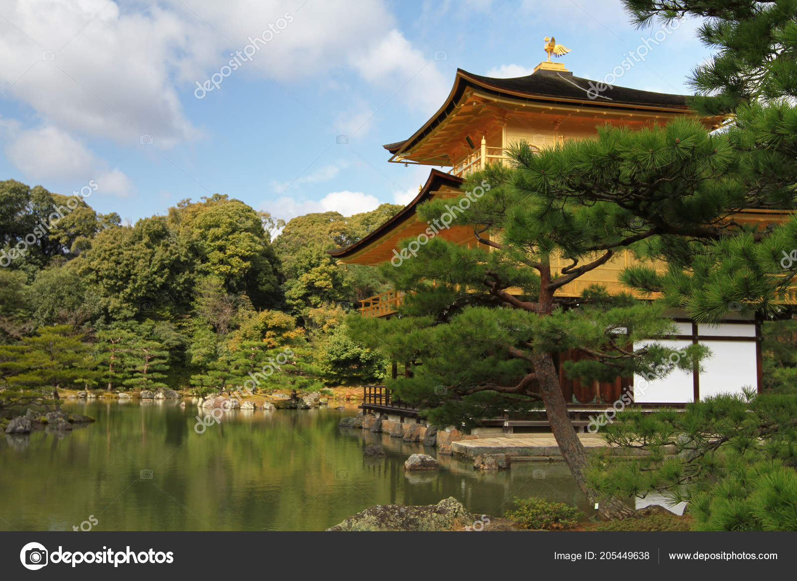 Pavilhao Dourado Templo Kinkakuji Kyoto Japao Fotografia De Stock Editorial C Sameashk Yahoo Com Hk