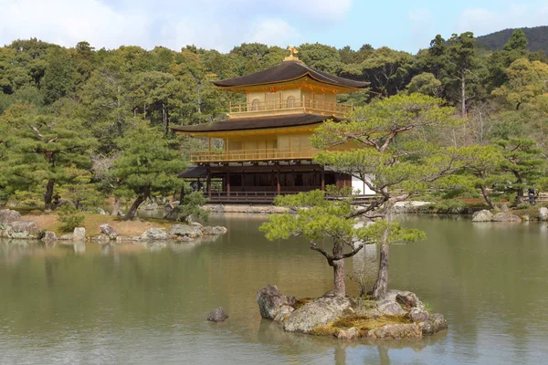 Храм Золотого Павильона Киото Япония — стоковое фото