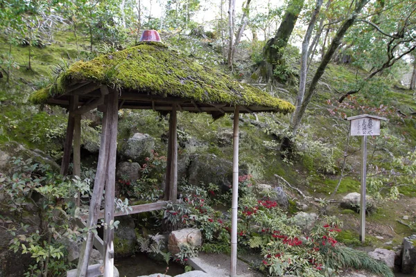 Een Zen Tuin Het Golden Pavilion — Stockfoto