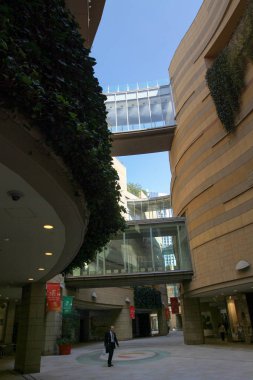 Namba Parks bir ofistir ve alışveriş