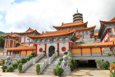 Western Manastırı, Simgesel Yapı Budist manastır Hong Kong,