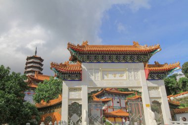 Western Manastırı, arazi işareti manastırda hk