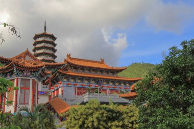 Western Manastırı, arazi işareti manastırda hk