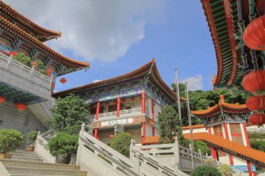 Western Manastırı, arazi işareti manastırda hk