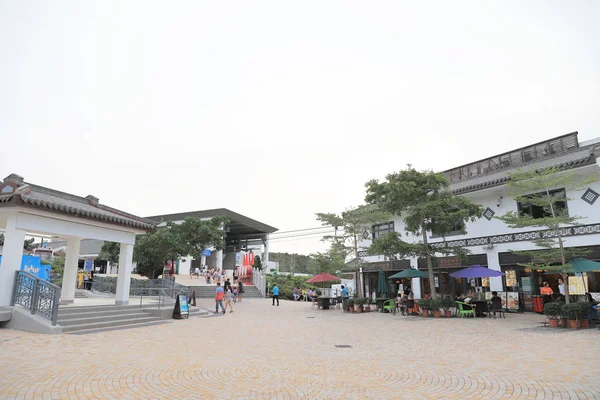 Látogató Turisták Ngong Ping Village — Stock Fotó