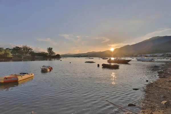 Güzel sk ile günbatımı Tai Mei Tuk pier