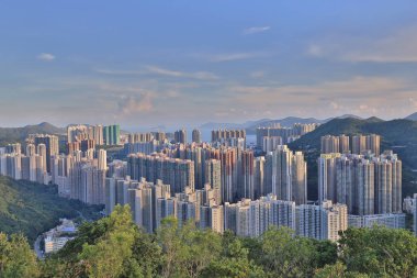 Ustura Hill Tko h görünümünden