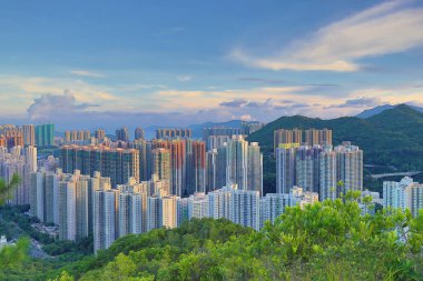 Ustura Hill Tko h görünümünden