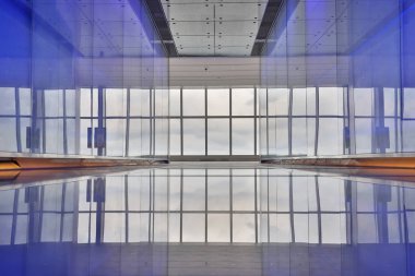  iç görünüm office lobiye doğru bakıyor