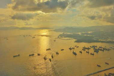 Taş kesiciler konteyner terminal Hk por köprü
